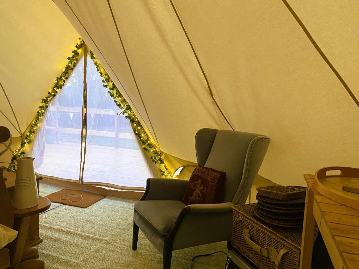 Hope Cottage Bell Tent Retreat Ashbourne  Dış mekan fotoğraf