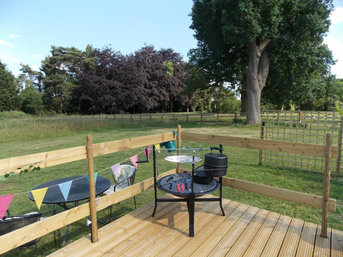 Hope Cottage Bell Tent Retreat Ashbourne  Dış mekan fotoğraf