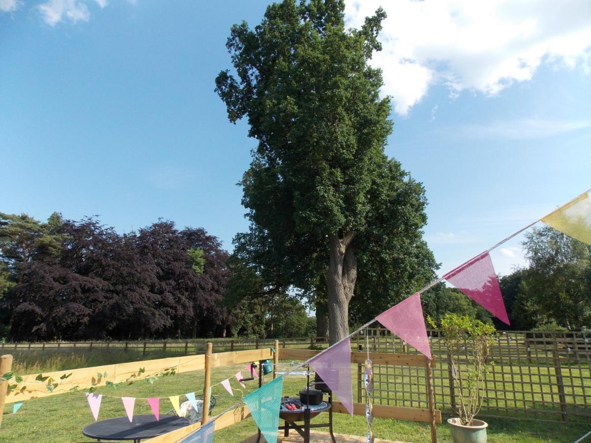 Hope Cottage Bell Tent Retreat Ashbourne  Dış mekan fotoğraf